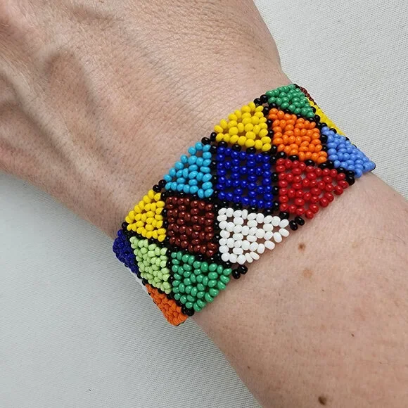 Colorful Triangle Beaded Bracelet - Picture 2 of 7